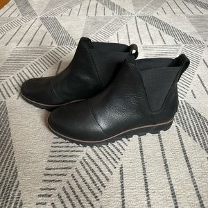 Sorel Harlow Chelsea Boot black 6